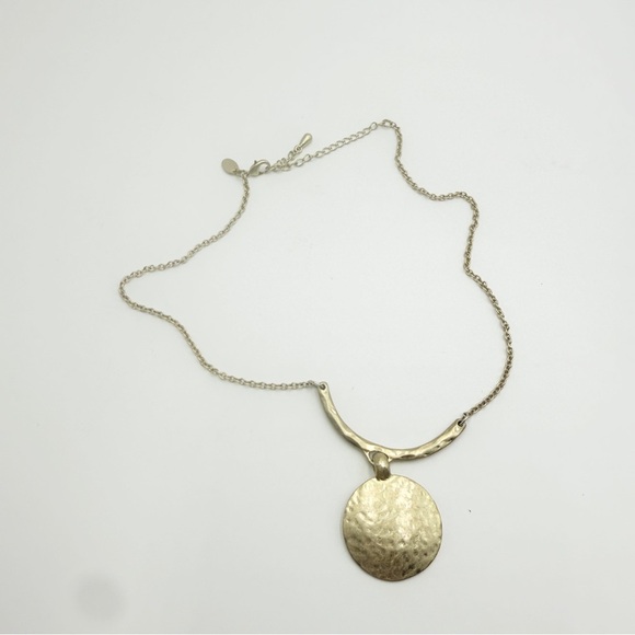 LIA SOPHIA Matte Gold Tone Hammered
Disk Signed Necklace - Picture 3 of 10